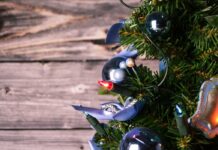 decorar un árbol de Navidad